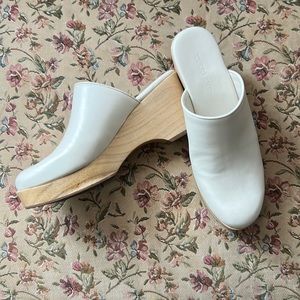 Everlane Clog